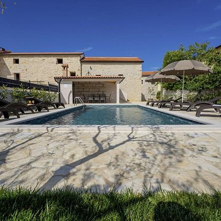Villa Olea In Barat - Haus Fuer 6-8 Personen カンファナル エクステリア 写真