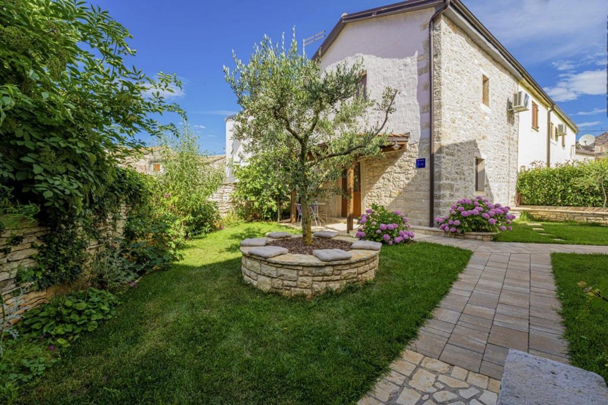 Villa Olea In Barat - Haus Fuer 6-8 Personen カンファナル エクステリア 写真